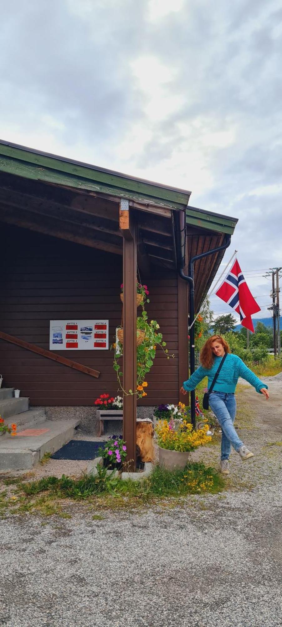 Romsdalseggen Camping Isfjorden Quarto foto